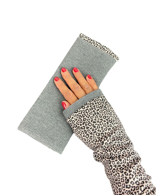 Armstulpen Rippjersey & Leo Print