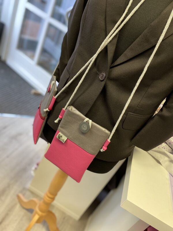 Handytasche Pink neu_4