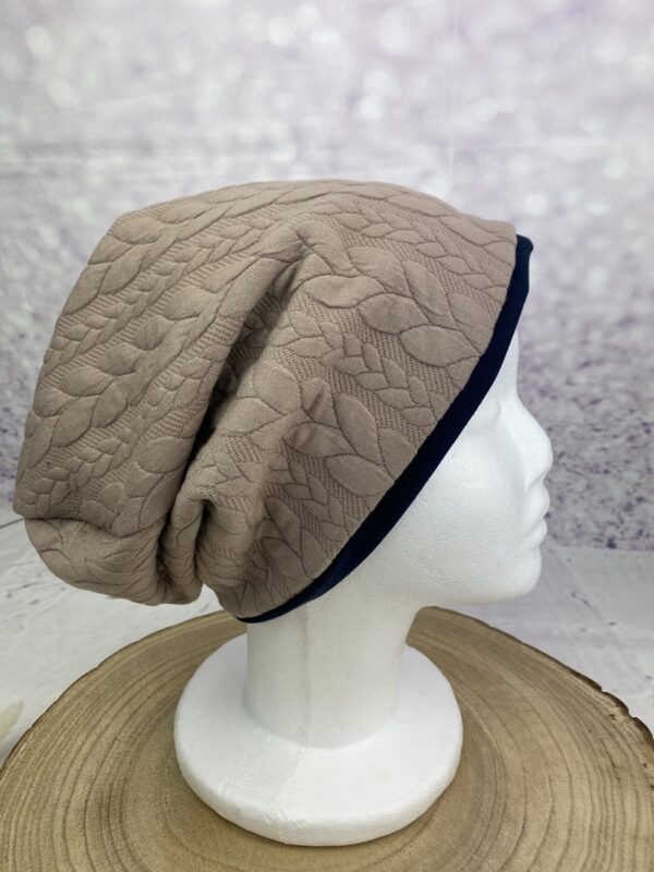 Winter Beanie Mütze Zopfmuster – Bild 3